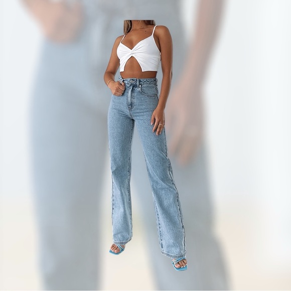 White Fox Long Way To Go High Rise Straight Leg Jeans Washed Blue - Picture 2 of 6